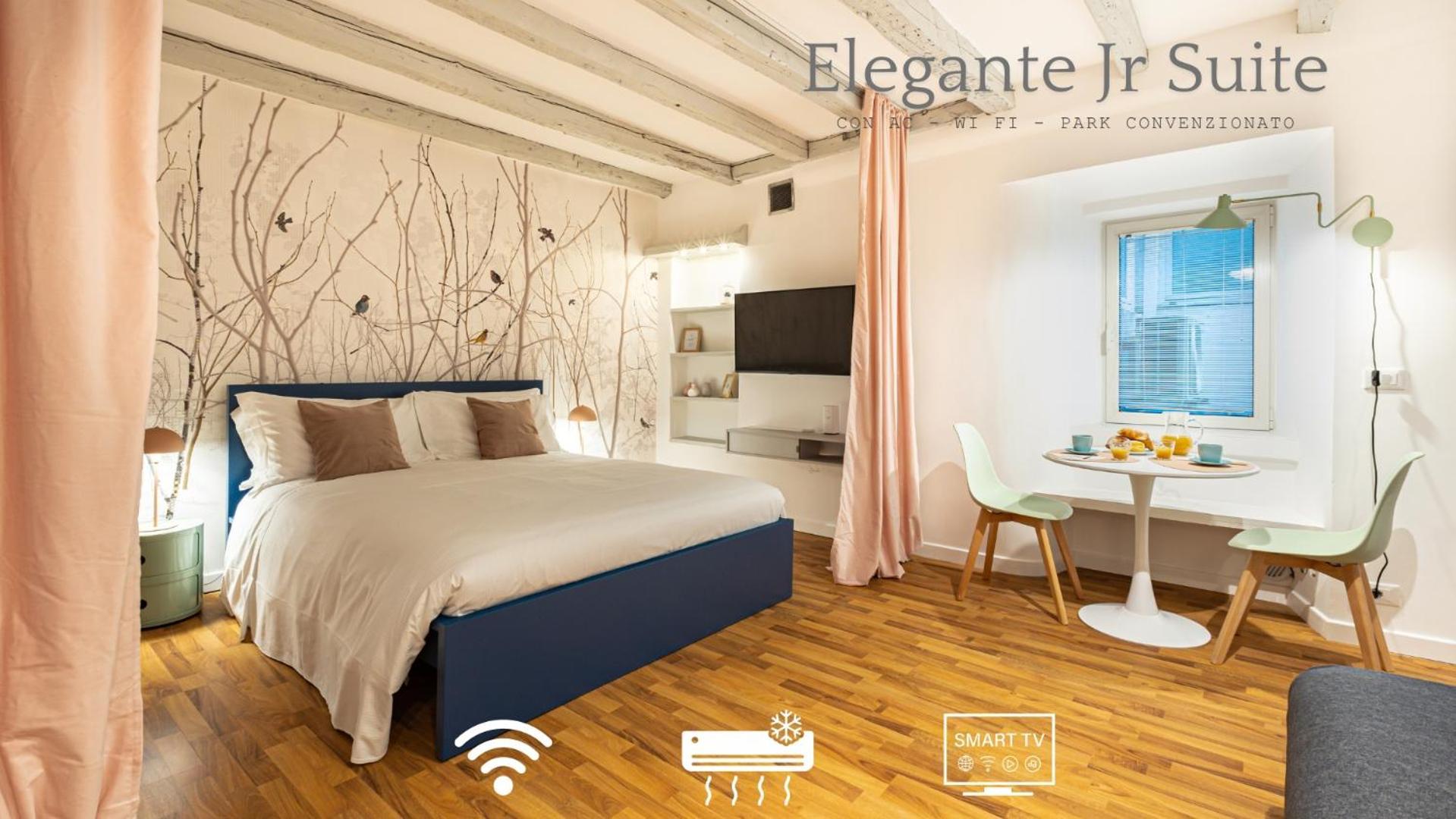 Piazza Unita D'Italia - Jr Suite Con Ac - Wi Fi - Park Convenzionato Trieste Exterior photo